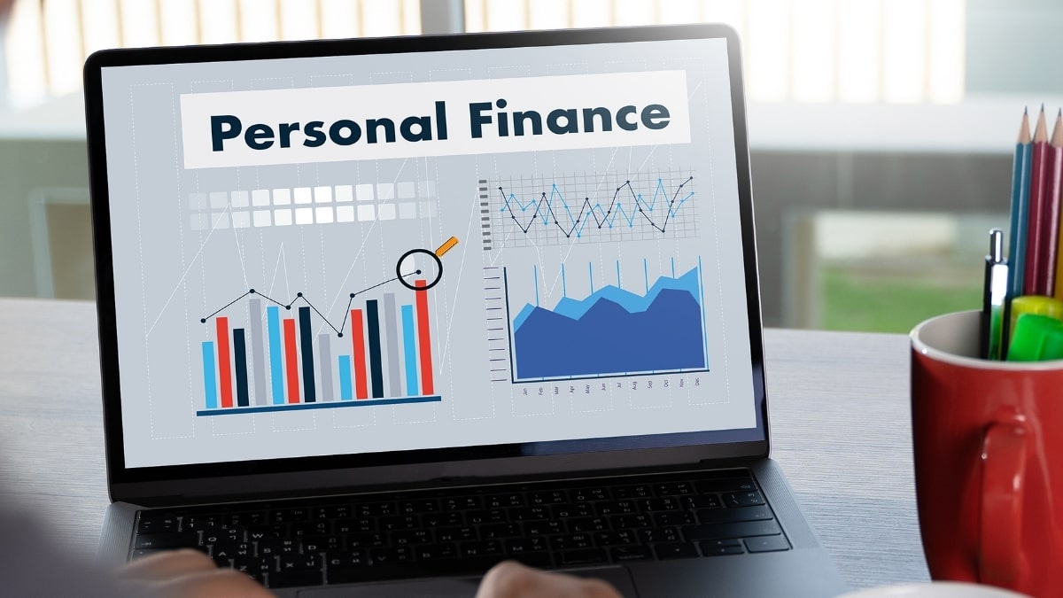 How to Manage Your Personal Finances Successfully?